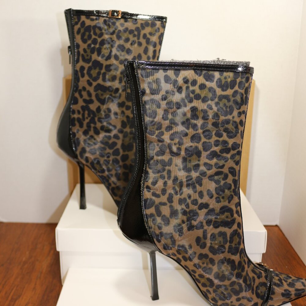 New In Box Steve Madden Ashlyn Leopard Mesh Booties.